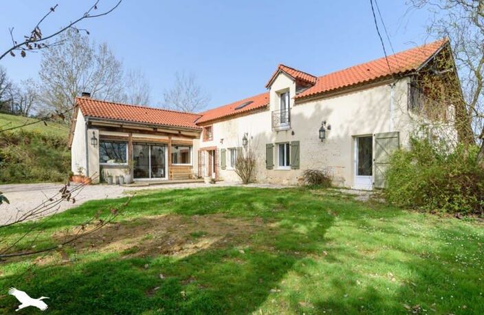 Corps de Ferme de 8 pièces principales — photo 2