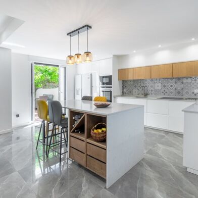 Maison 8 pièces 549000 €