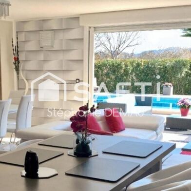 Maison 4 pièces 499000 €