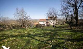 Maison 8 Pièces 195 m² à vendre à Villeneuve (12260)