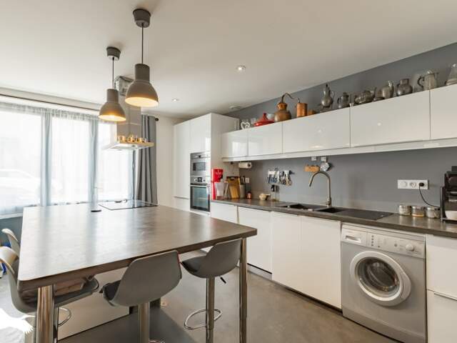 Maison de ville de 4 pièces principales — photo du bien