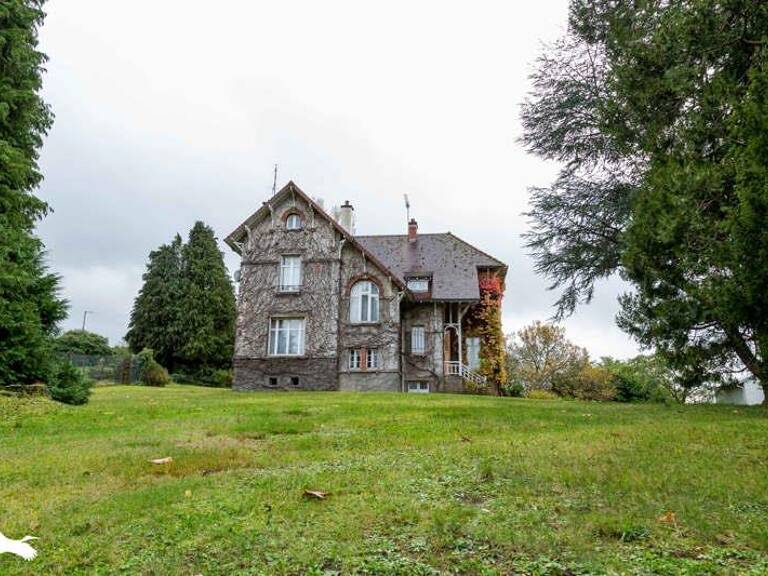 Manoir de 8 pièces principales — photo 1