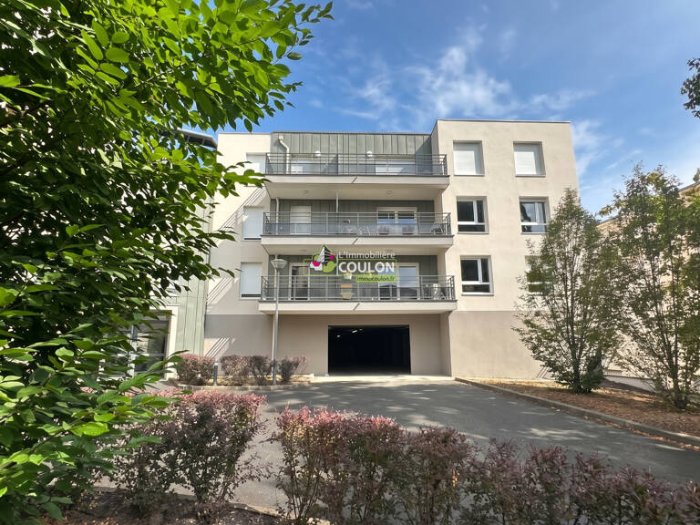 DU NEUF DERRIÈRE LE CARREFOUR EUROPE — photo 1