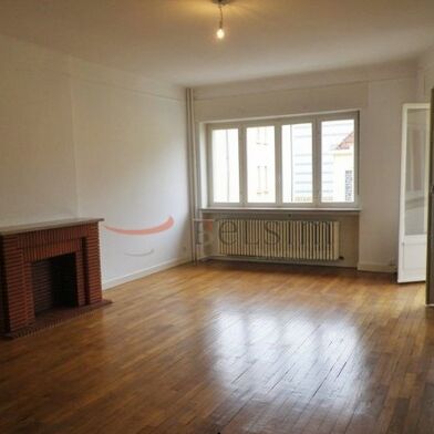 Appartement 4 pièces 1190 €