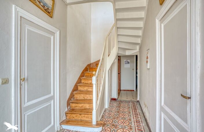Maison de bourg de 6 pièces principales — photo 2