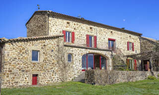 Maison 7 Pièces 189 m² à vendre à Portes (30530)