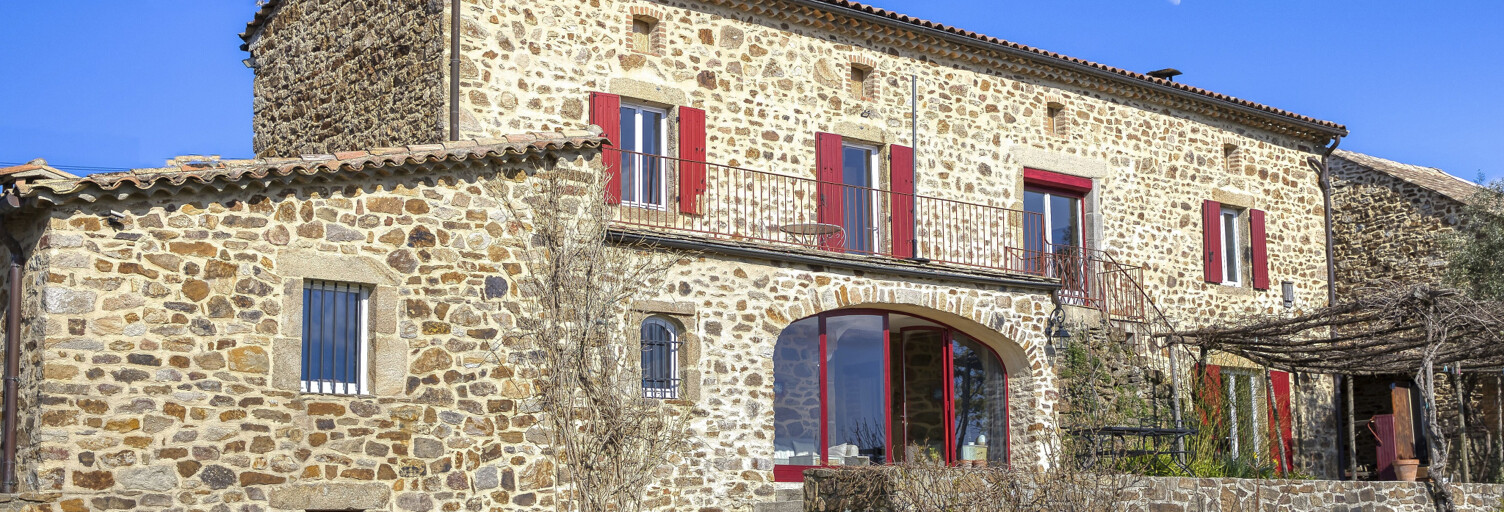 Maison 7 Pièces 189 m² à vendre à Portes (30530)