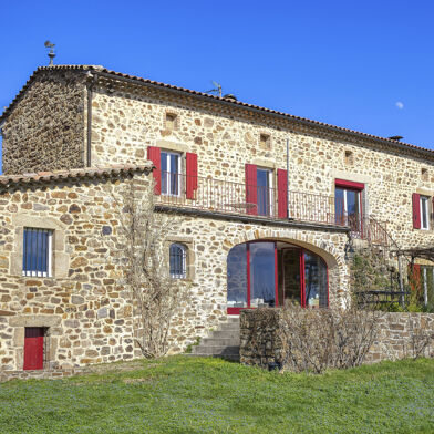 Maison 7 pièces 399000 €