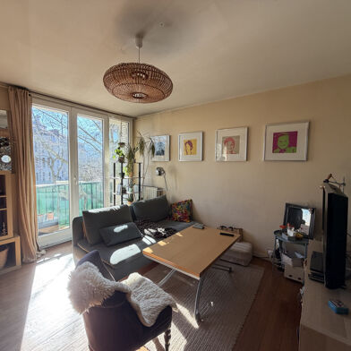 Appartement 3 pièces 814 €