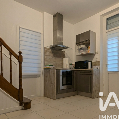 Maison 3 pièces 85800 €