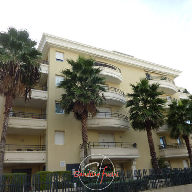 Appartement 1 pièces 705 €