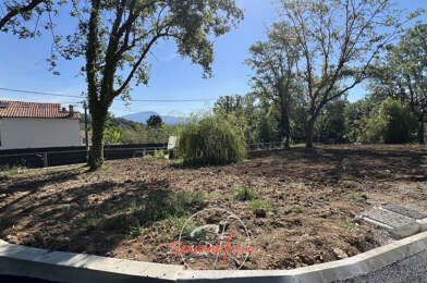 Terrain  370000 €