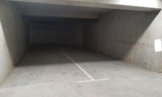 Garage   m² à louer à Aix-en-Provence (13100)