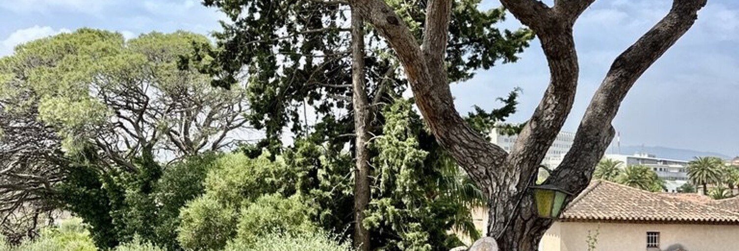 Appartement 4 Pièces 92 m² à vendre à Fréjus (83600)