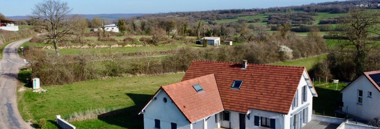 Maison 7 Pièces 194 m² à vendre à La Demie (70000)