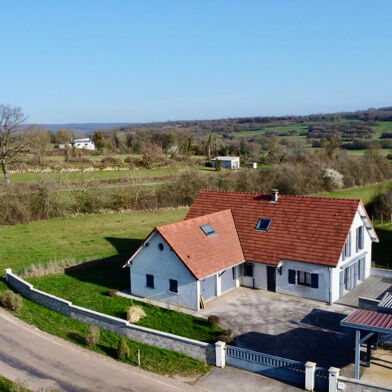 Maison 7 pièces 367000 €