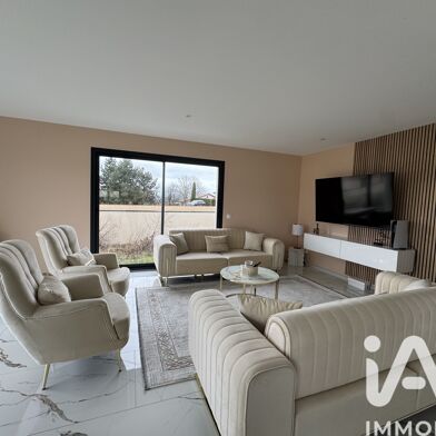 Maison 4 pièces 269000 €