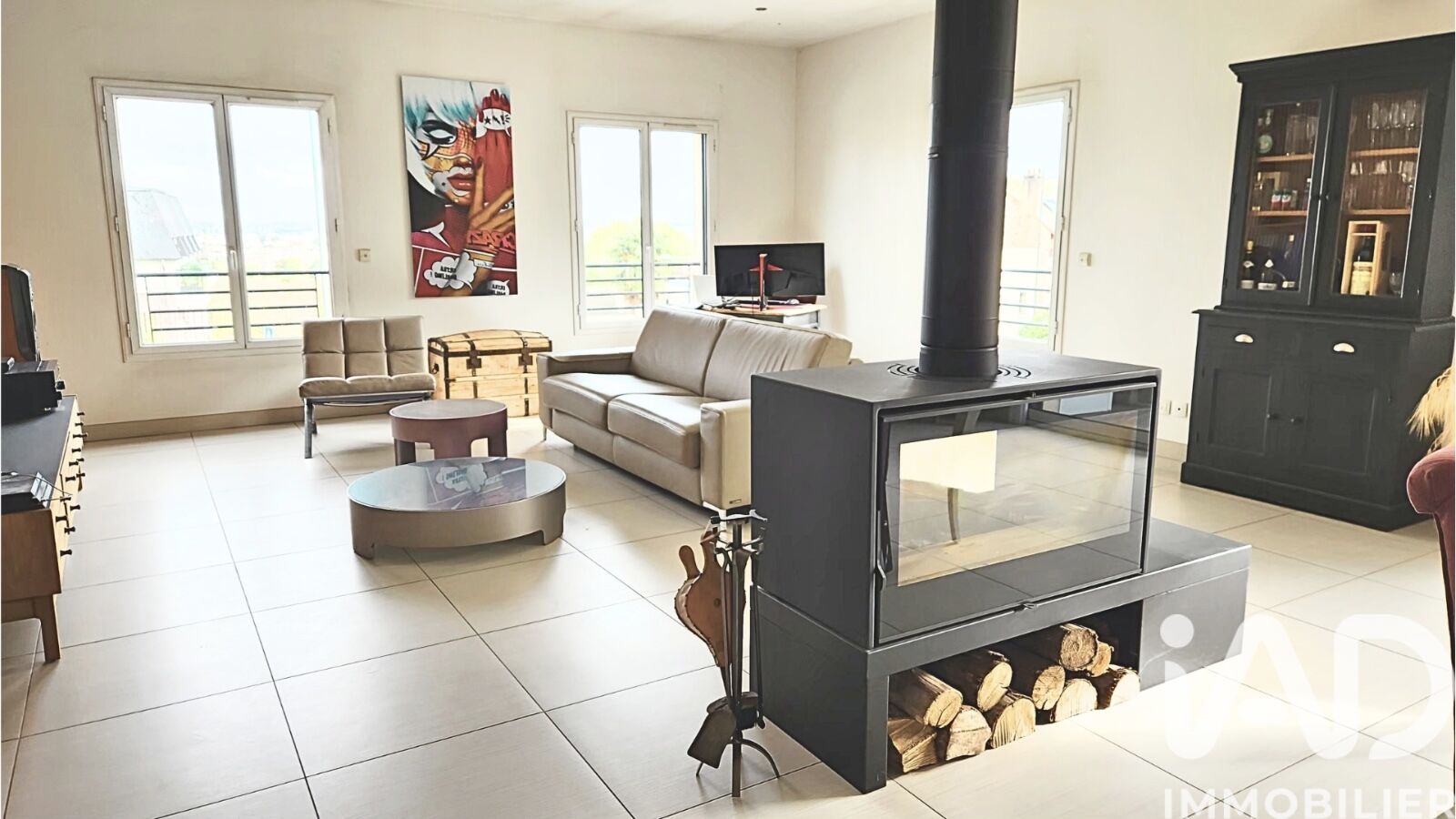 Chennevieres-sur-Marne - 190m² - 7p. - 5ch.