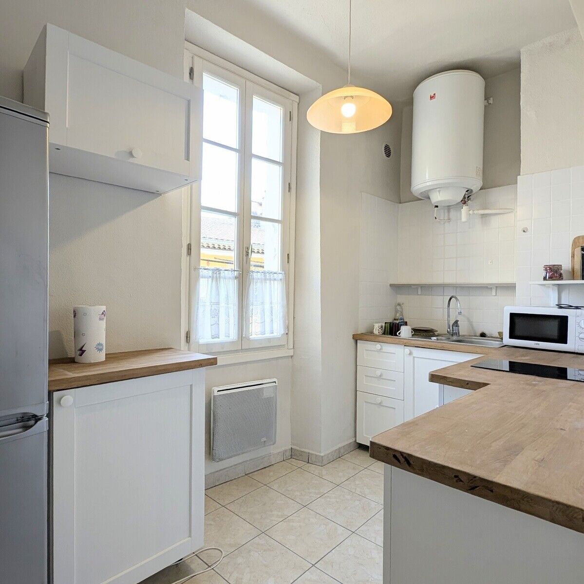 Appartement  T3 à louer Collobrières 83610