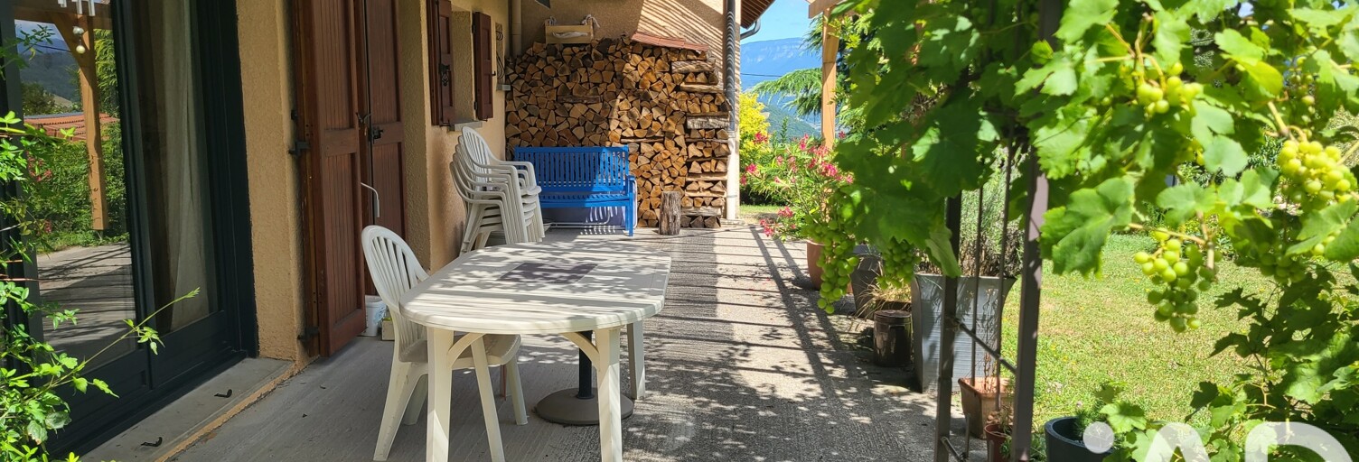 Maison 5 Pièces 152 m² à vendre à Saint-Geoire-en-Valdaine (38620)