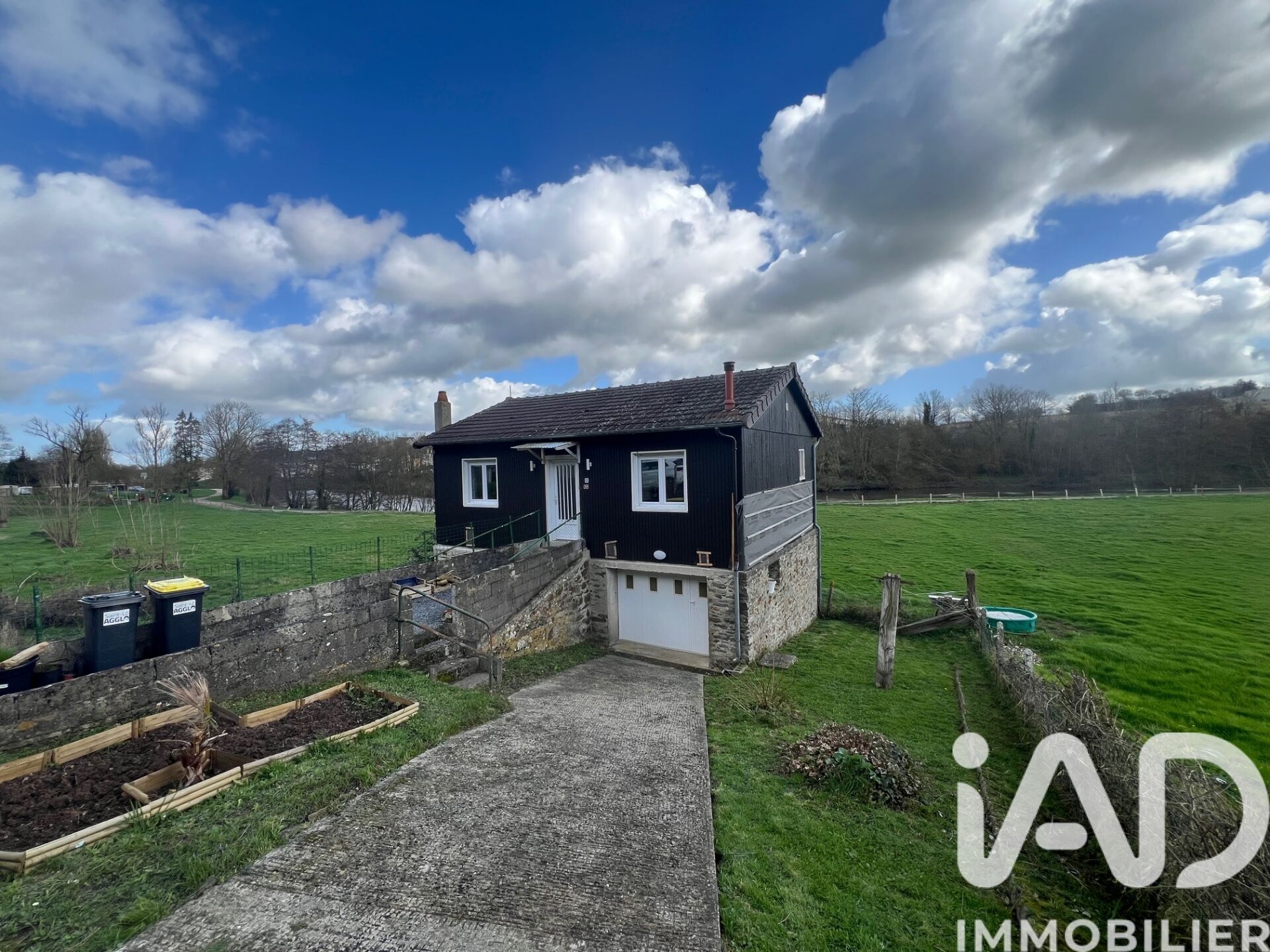 Pont-Hebert - 50m² - 3p. - 1ch.