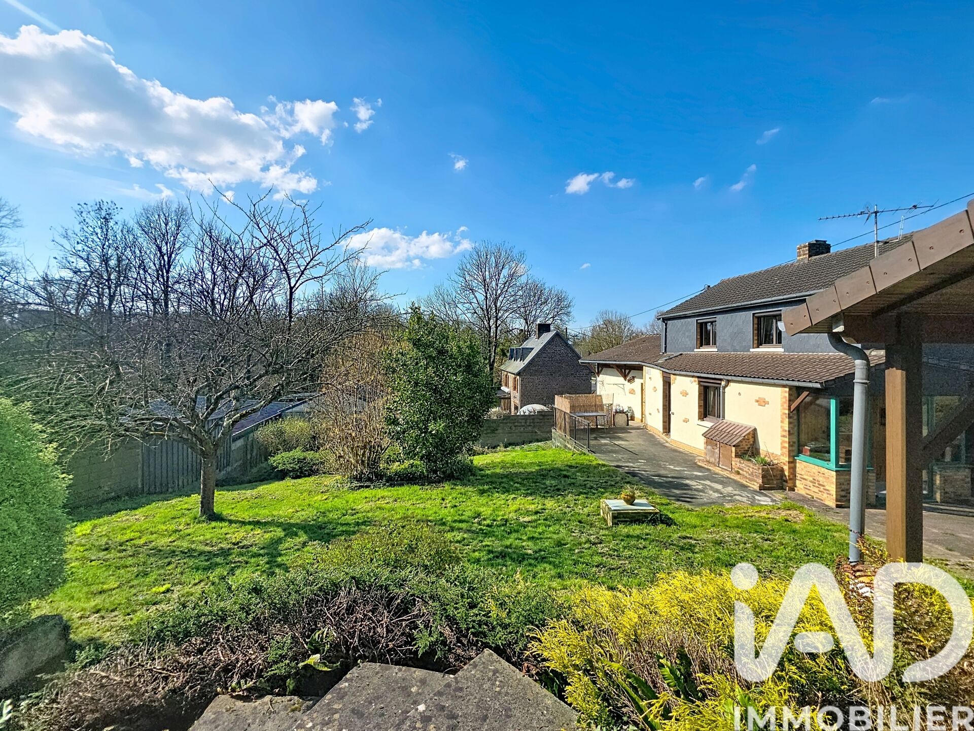 St-Jean-Des-Champs - 84m² - 4p. - 2ch.