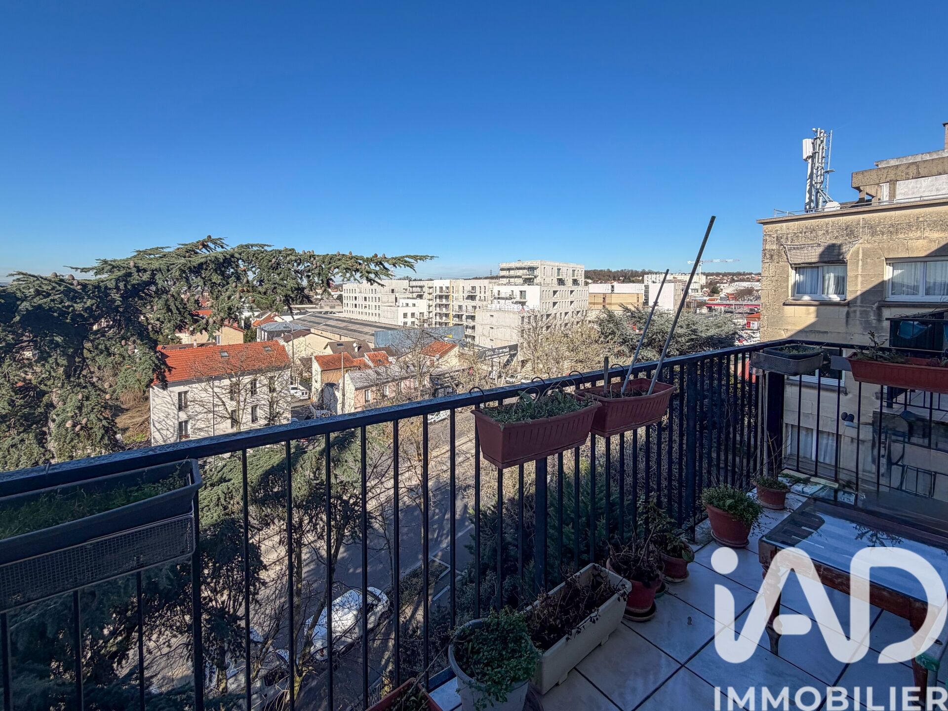 Pierrefitte-sur-Seine - 57m² - 3p. - 2ch.