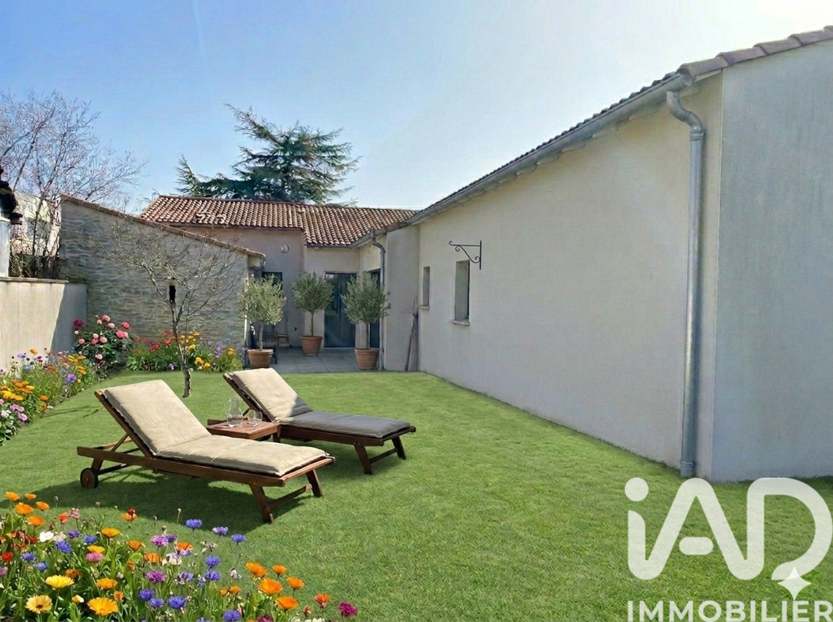 Niort - 150m² - 5p. - 4ch.