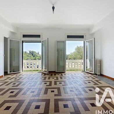 Appartement 5 pièces 138000 €