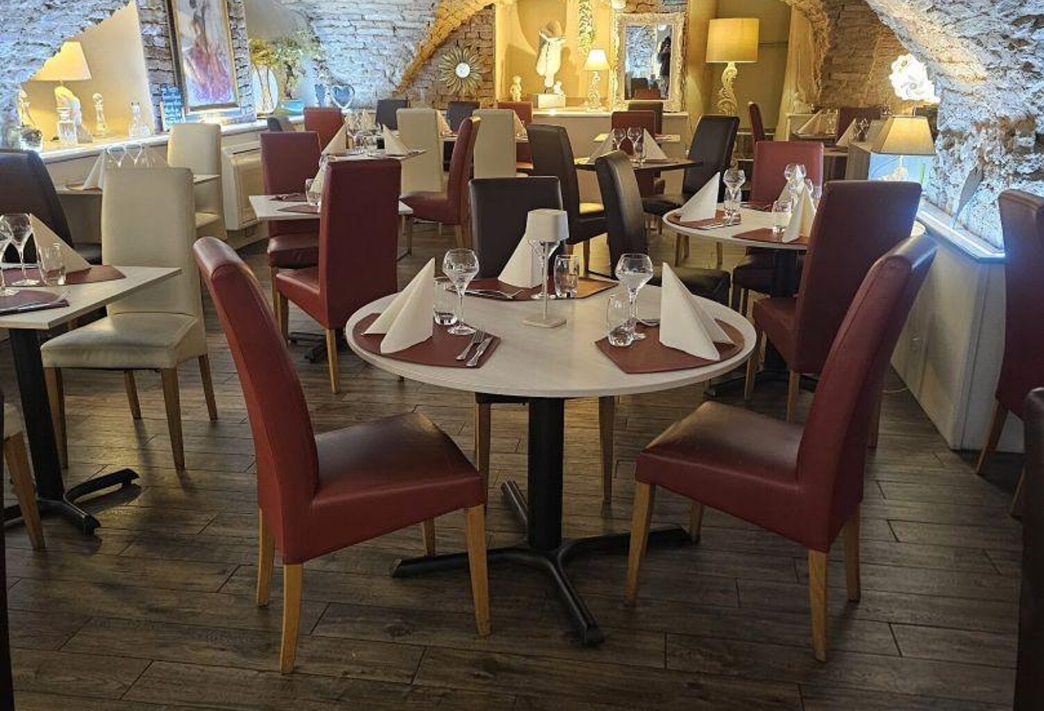 Vente Restaurant 150 m&sup2; — photo 1