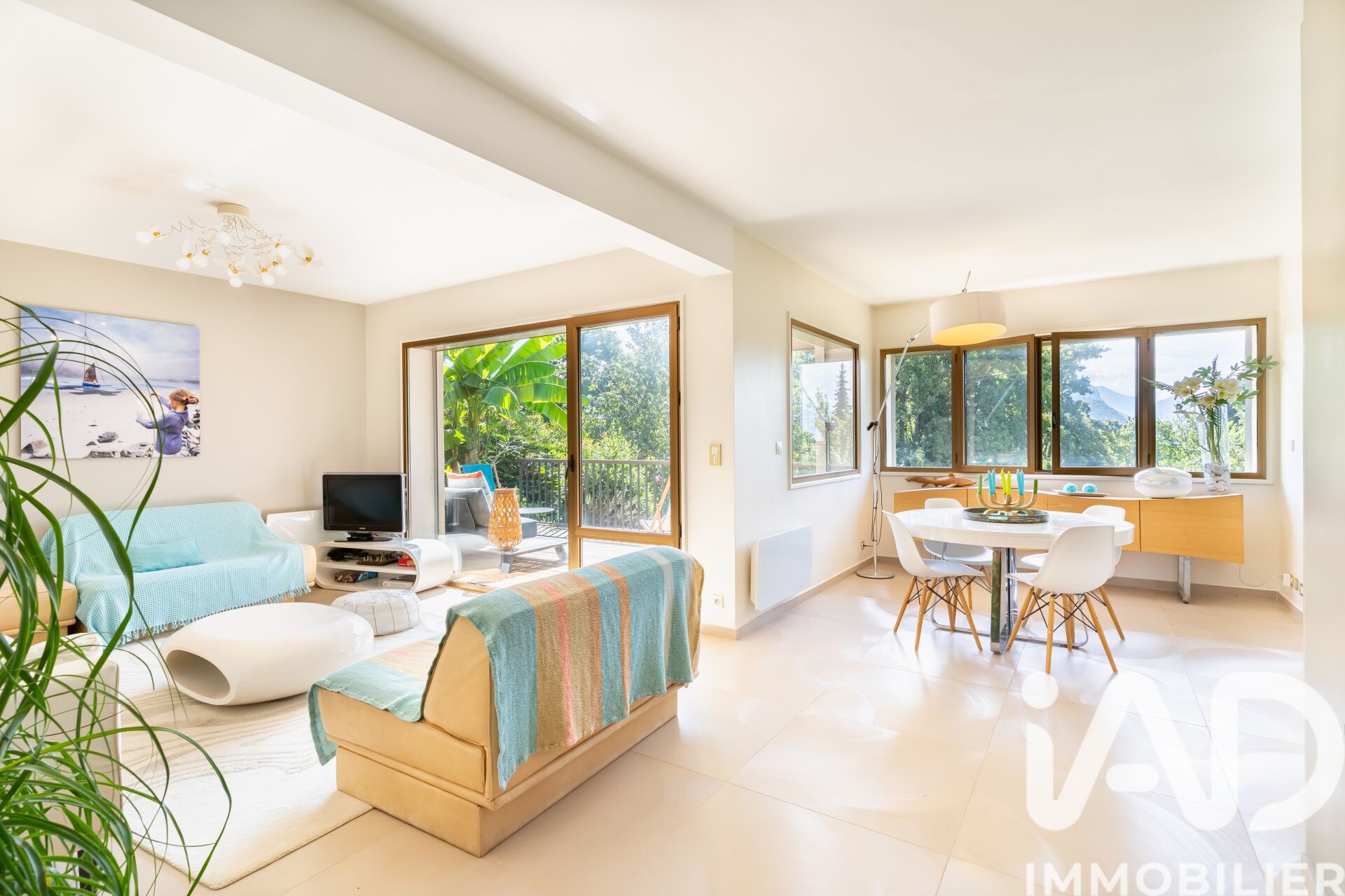 Annecy-Le-Vieux - 233m² - 9p. - 6ch.