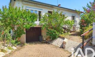 Maison 5 Pièces 100 m² à vendre à Confolens (16500)