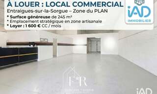 Commerce  245 m² à louer à Entraigues-sur-la-Sorgue (84320)