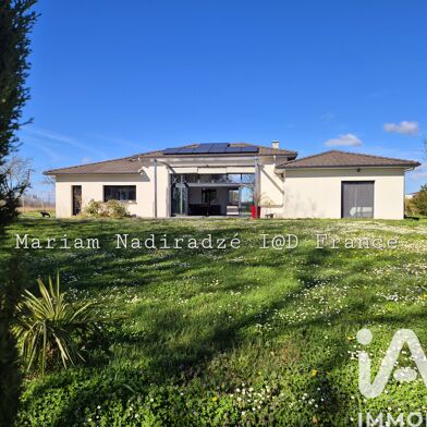 Maison 5 pièces 424950 €