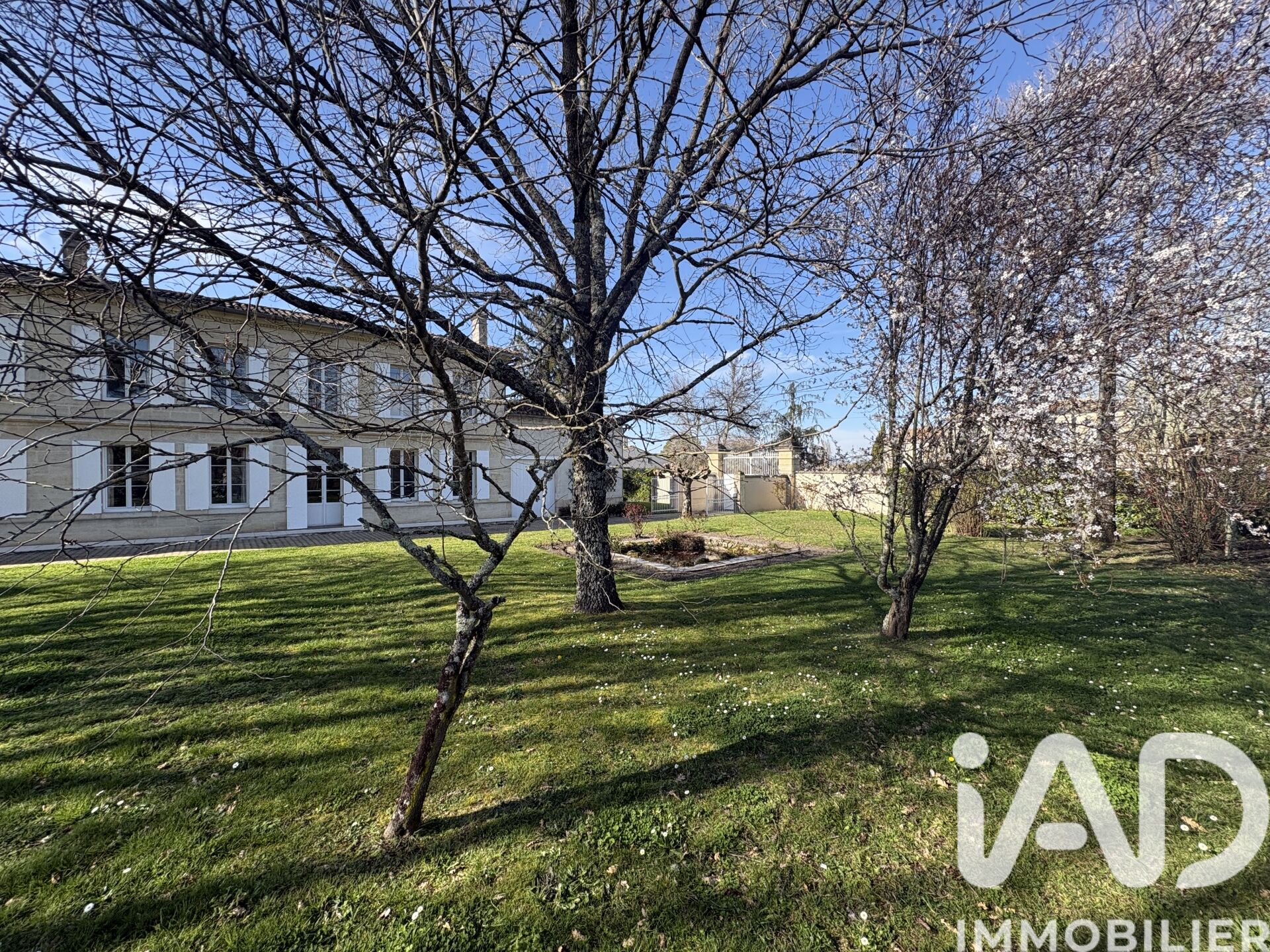 St-Emilion - 228m² - 11p. - 6ch.