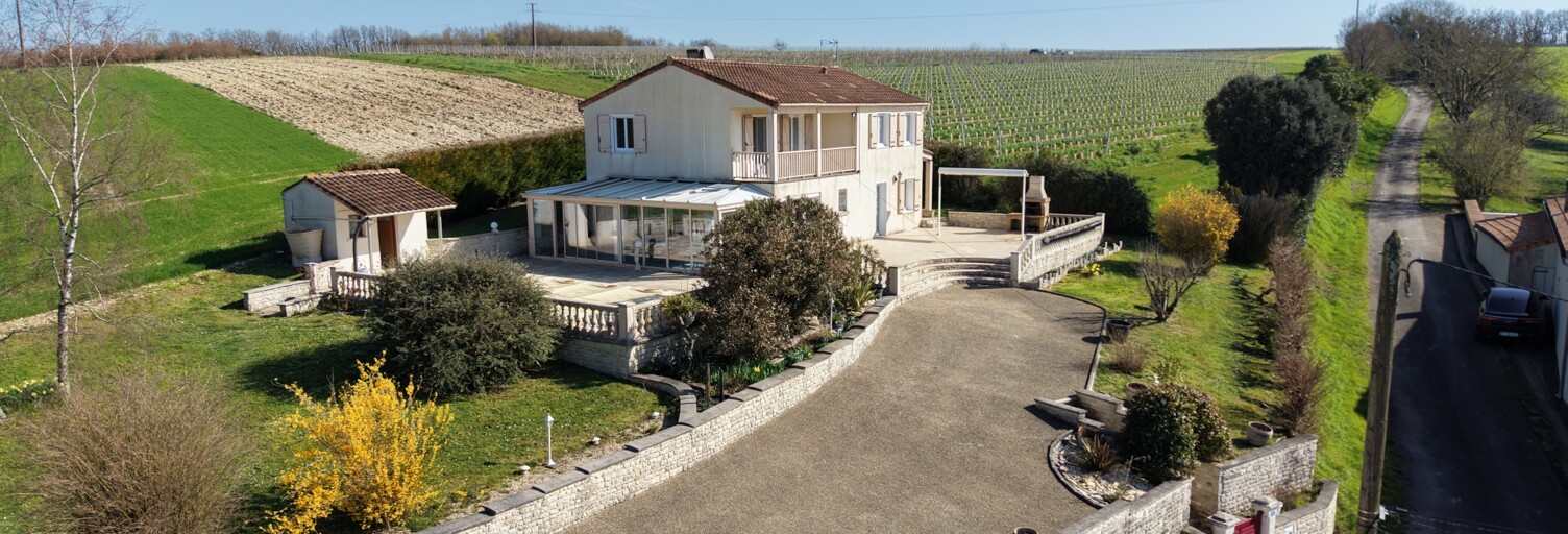 Maison 6 Pièces 151 m² à vendre à Rouillac (16170)