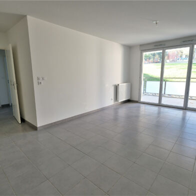 Appartement 3 pièces 780 €