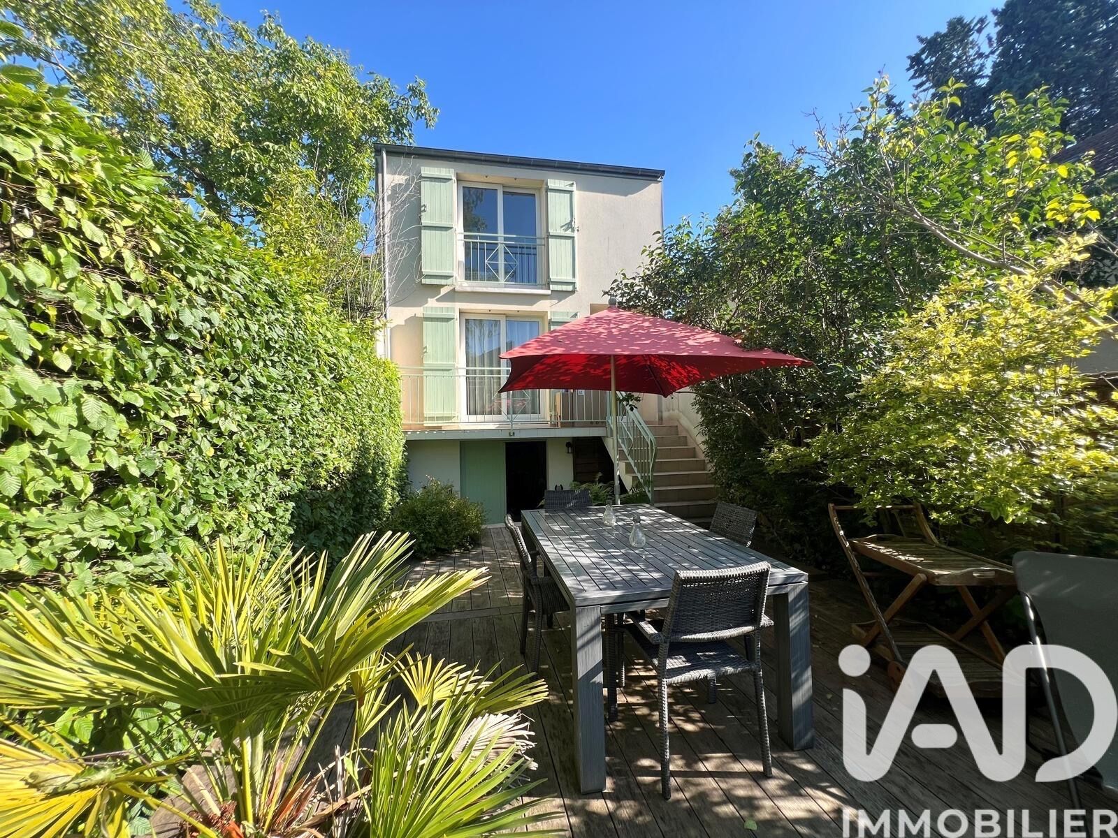 Houilles - 107m² - 5p. - 3ch.