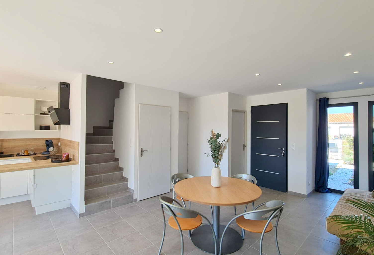 Maison Montelimar 4 pièce(s) 89.05 m2 — photo 1