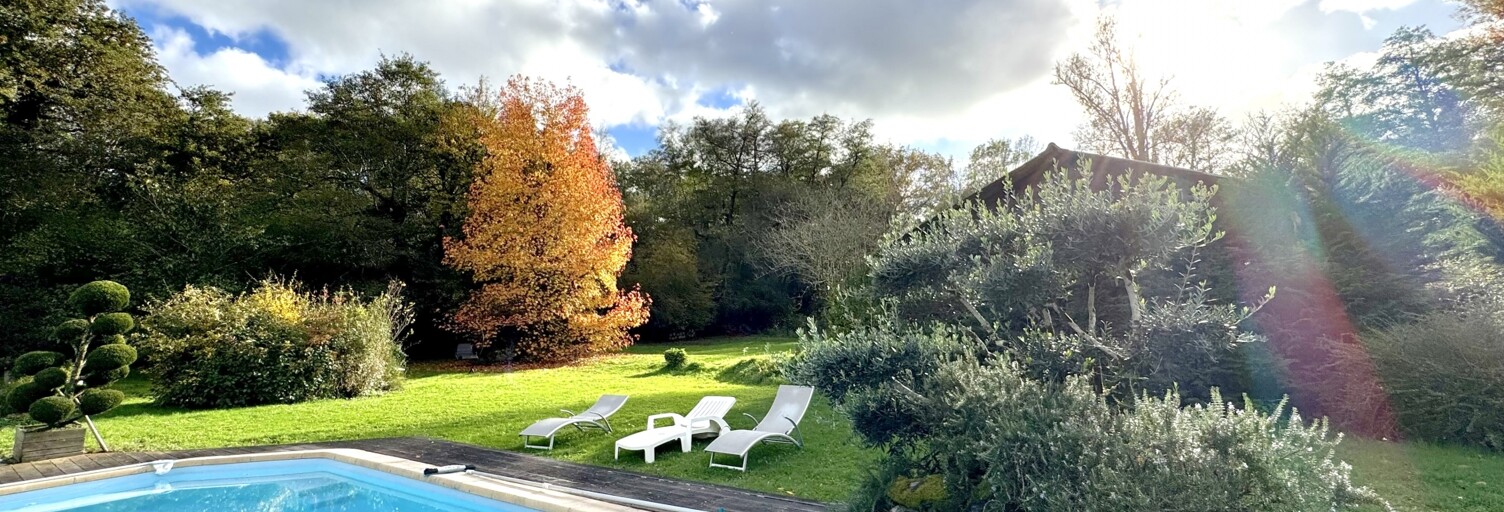 Maison 7 Pièces 155 m² à vendre à Fargues-Saint-Hilaire (33370)