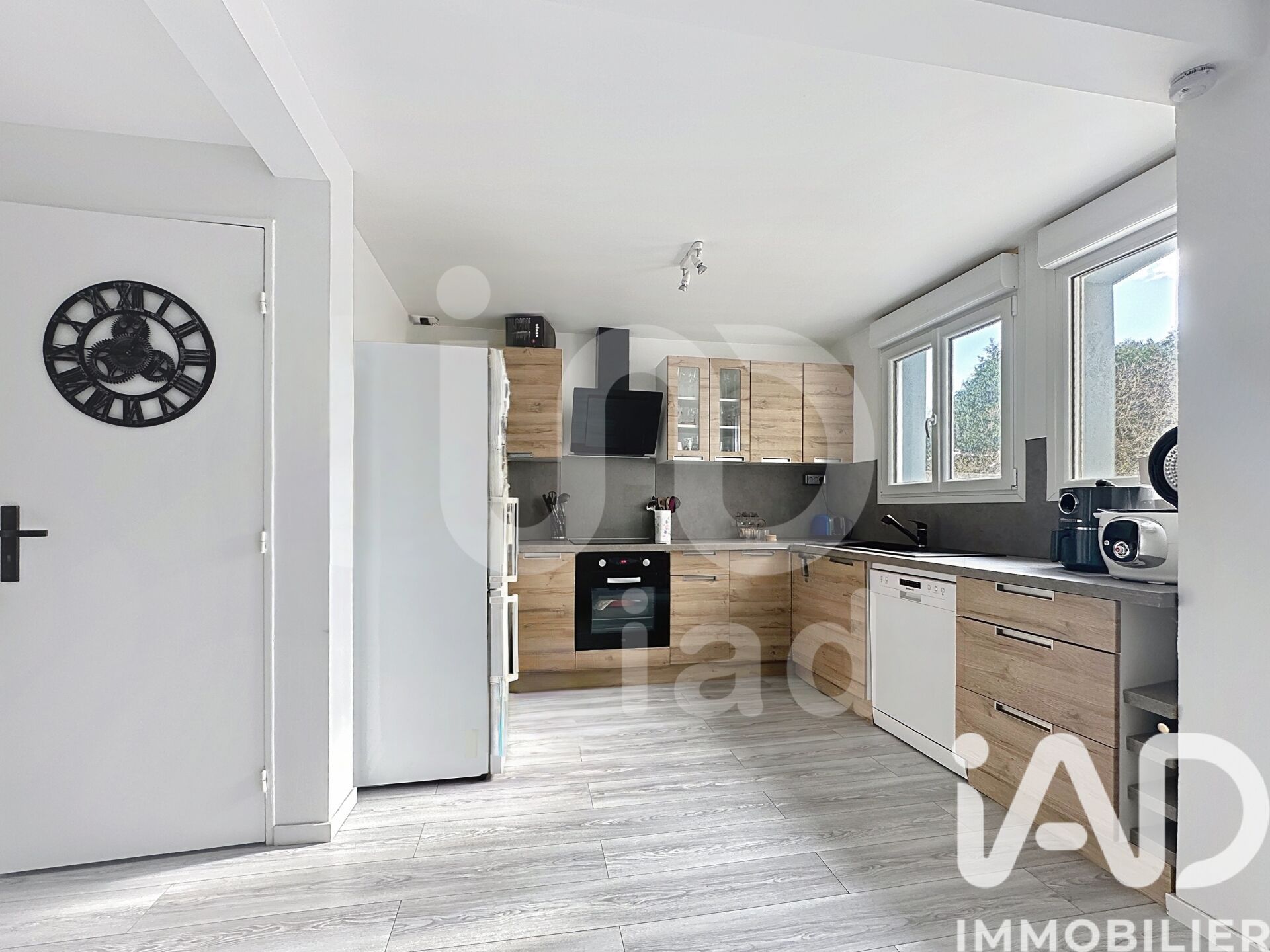 Roissy-en-Brie - 100m² - 5p. - 3ch.