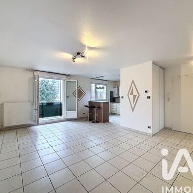 Appartement 3 pièces 160000 €