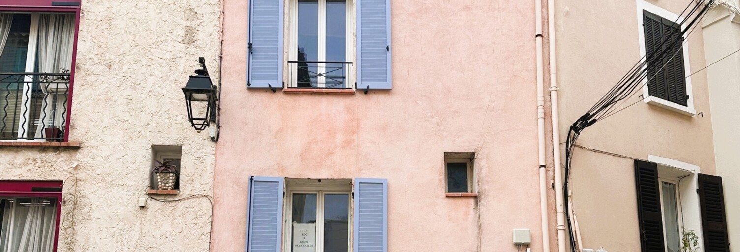 Immeuble  170 m² à vendre à Le Luc (83340)