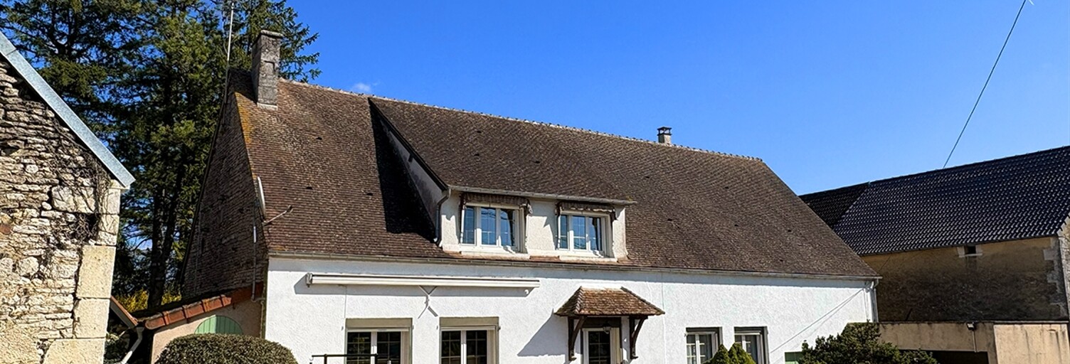 Maison 6 Pièces 193 m² à vendre à Thury (89520)