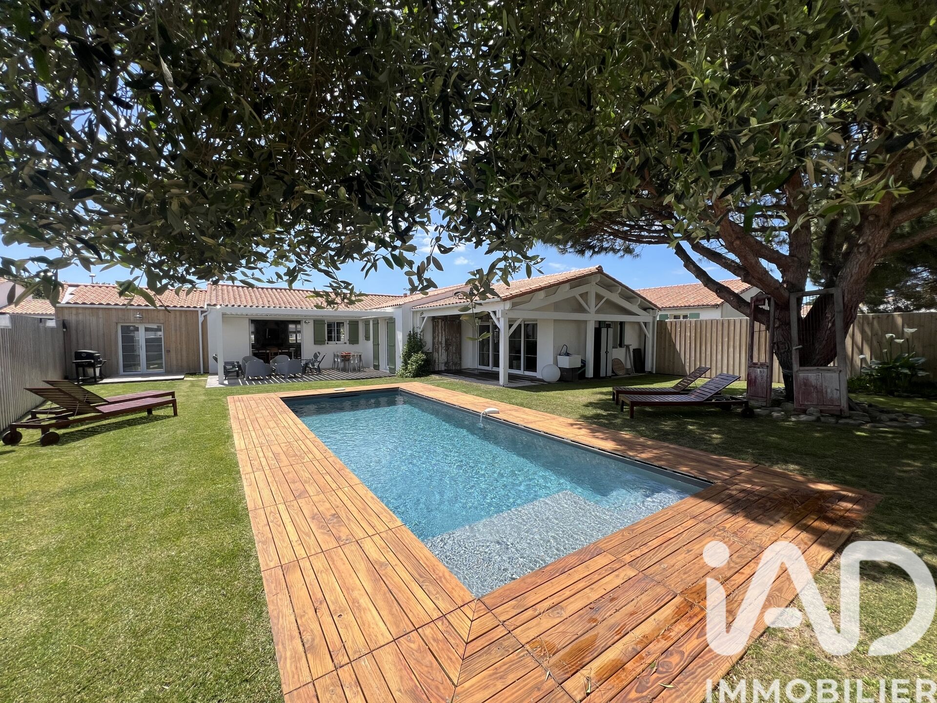 Ste-Marie-De-Re - 164m² - 6p. - 4ch.