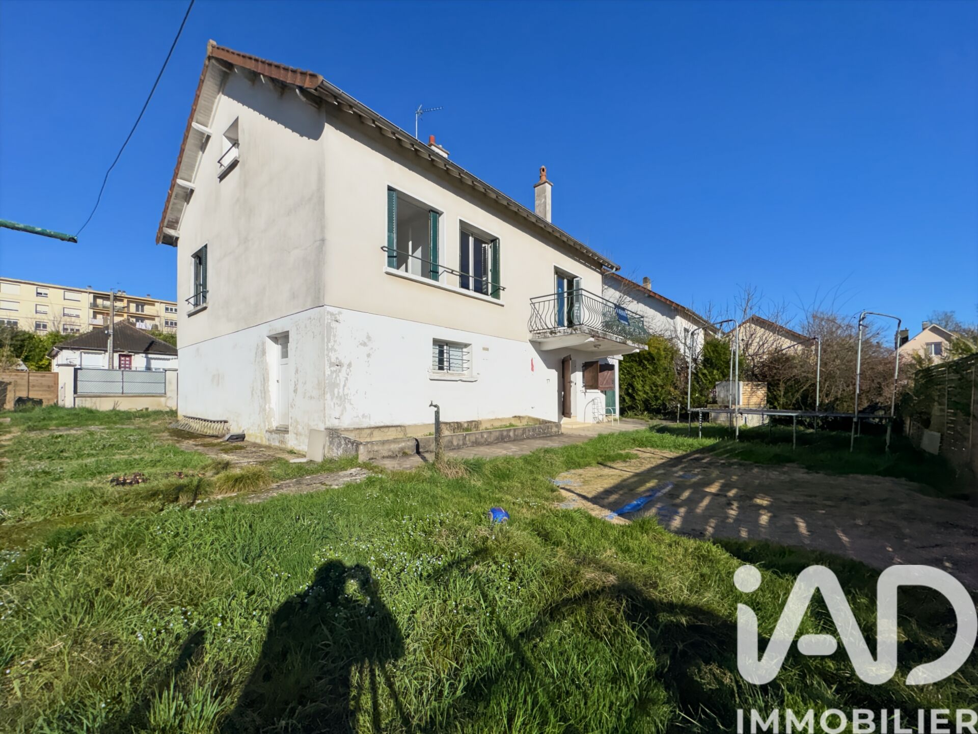 Joigny - 118m² - 5p. - 4ch.
