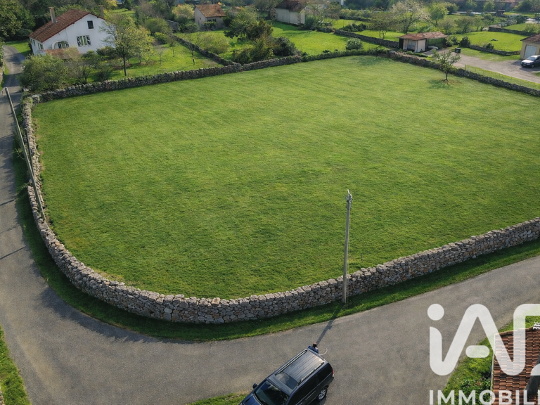 Vente Terrain à bâtir 1 351 m&sup2; — photo 1