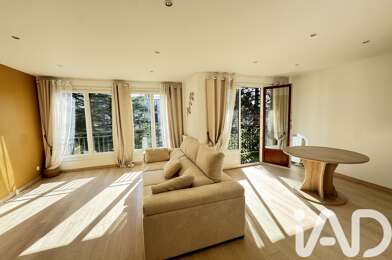 Appartement 4 pièces 215000 €