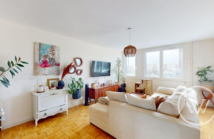 Appartement T4 de 96,12m² avec terrasse, balcon et cave, Valenc — photo 3