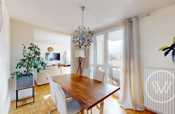 Appartement T4 de 96,12m² avec terrasse, balcon et cave, Valenc — photo 5